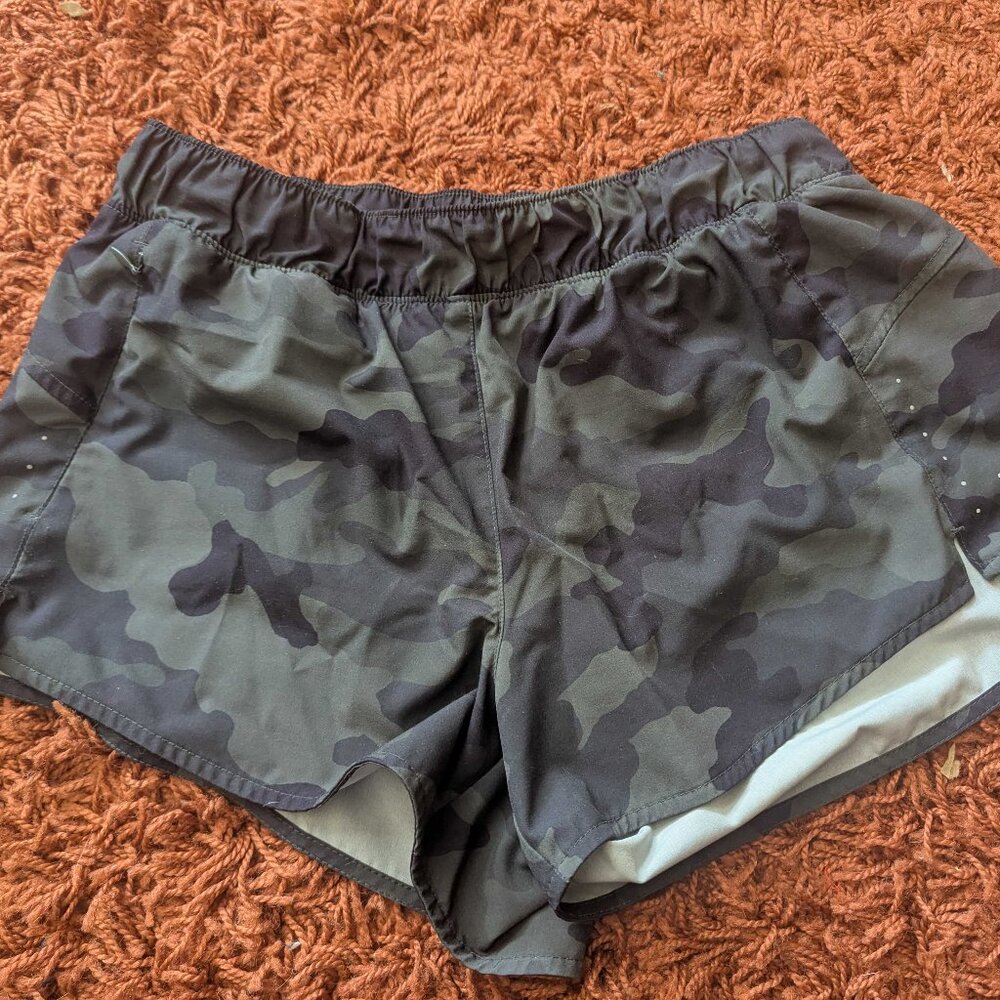 Old Navy Active Shorts Sz S Camo